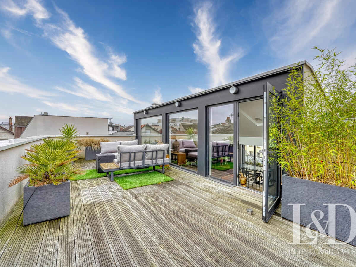 Apartment Issy-les-Moulineaux