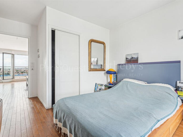 Appartement Issy-les-Moulineaux - 4 chambres - 99m²