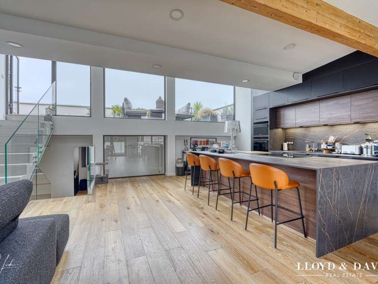 Appartement Issy-les-Moulineaux - 4 chambres - 199m²