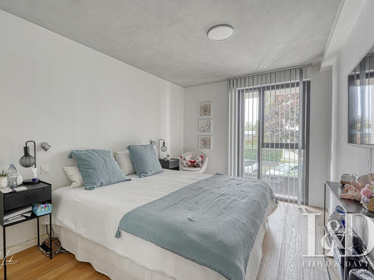 Apartment Issy-les-Moulineaux - 4 bedrooms - 199m²