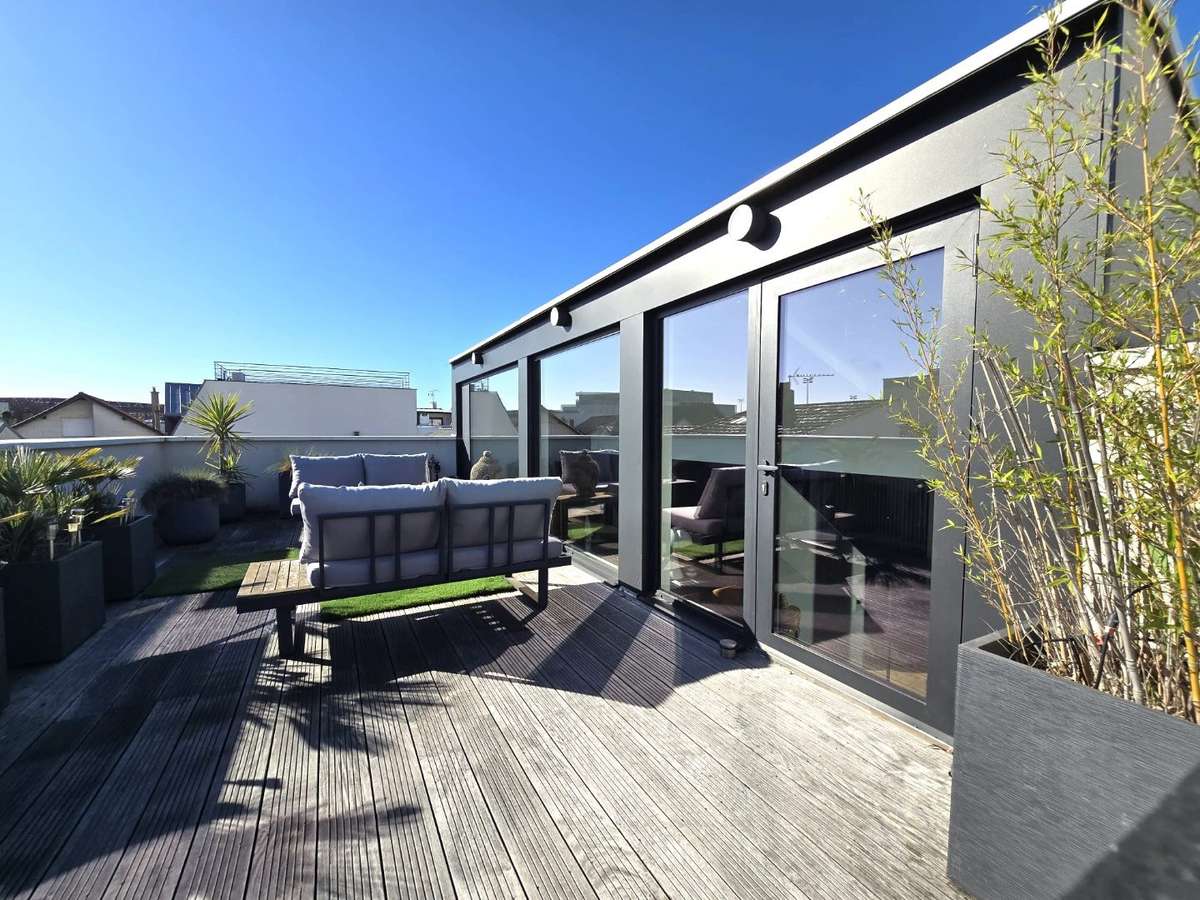 Apartment Issy-les-Moulineaux