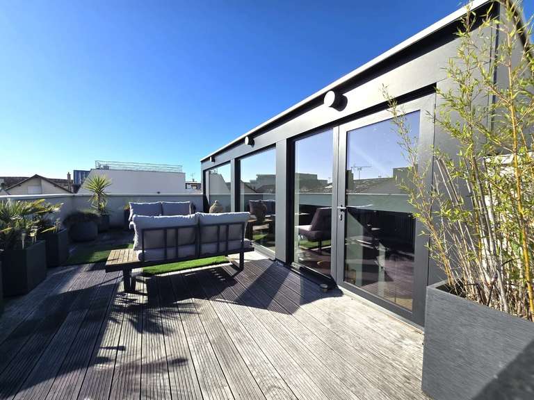 Apartment Issy-les-Moulineaux - 4 bedrooms - 205m²