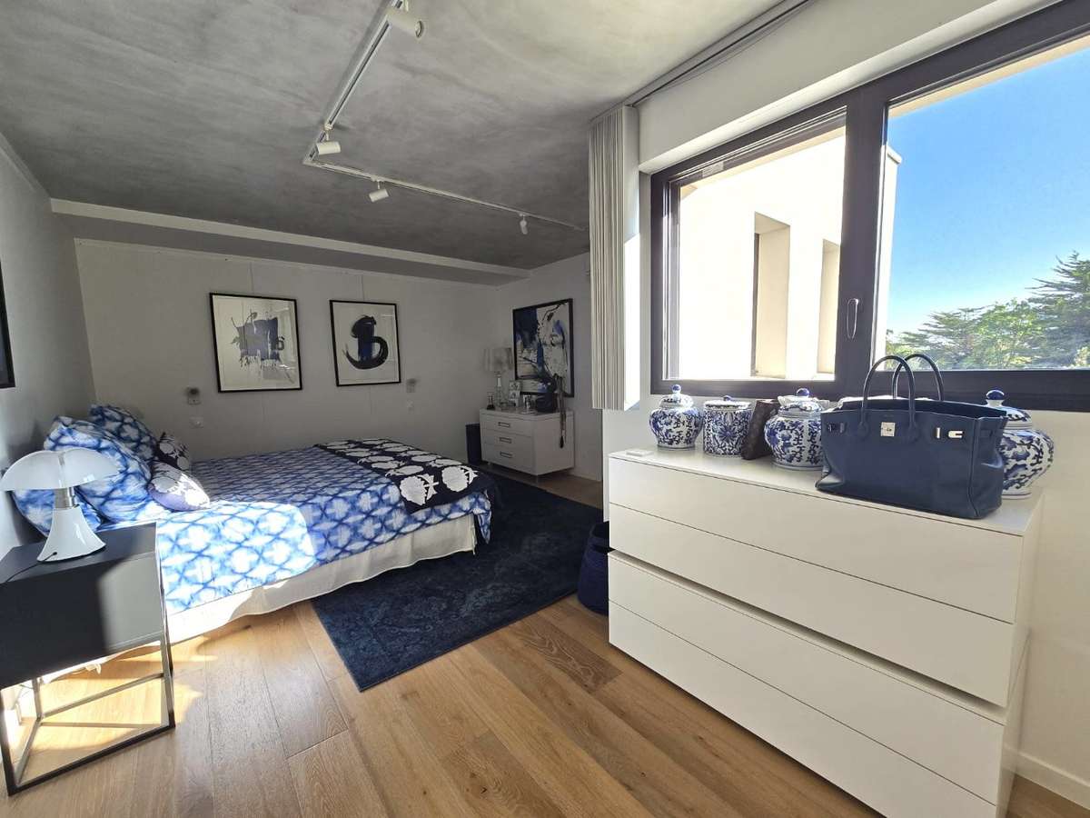 Apartment Issy-les-Moulineaux