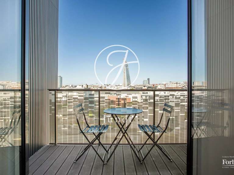 Appartement Issy-les-Moulineaux - 2 chambres - 84m²