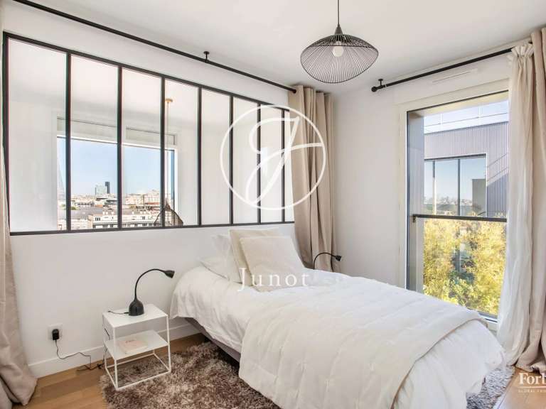 Appartement Issy-les-Moulineaux - 2 chambres - 84m²