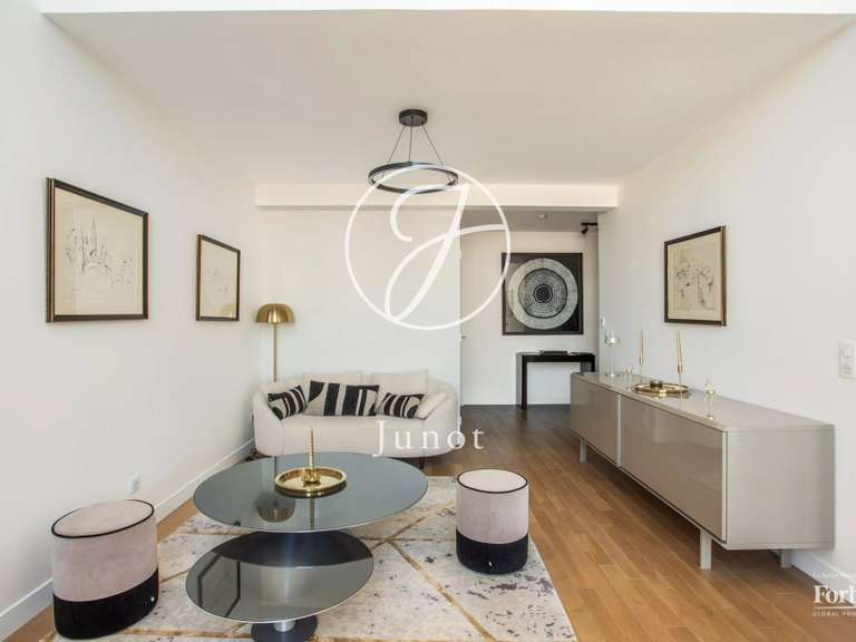 Appartement Issy-les-Moulineaux - 2 chambres - 84m²