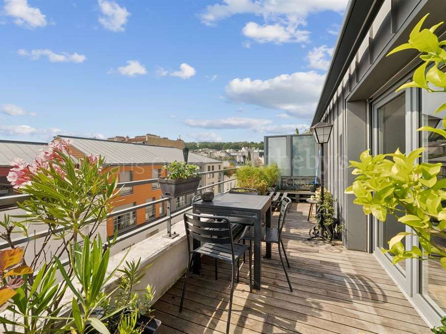 Apartment Issy-les-Moulineaux
