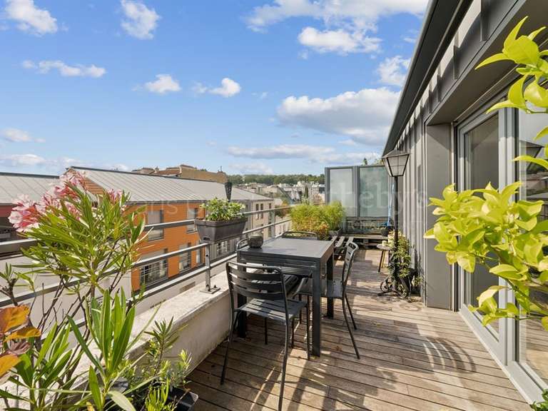 Appartement Issy-les-Moulineaux - 2 chambres - 64m²