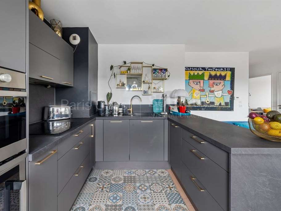 Apartment Issy-les-Moulineaux