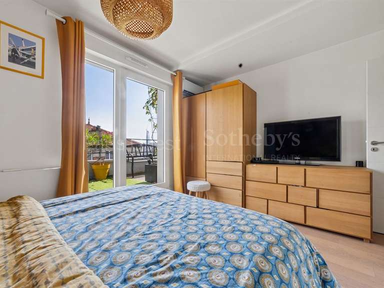 Appartement Issy-les-Moulineaux - 2 chambres - 64m²