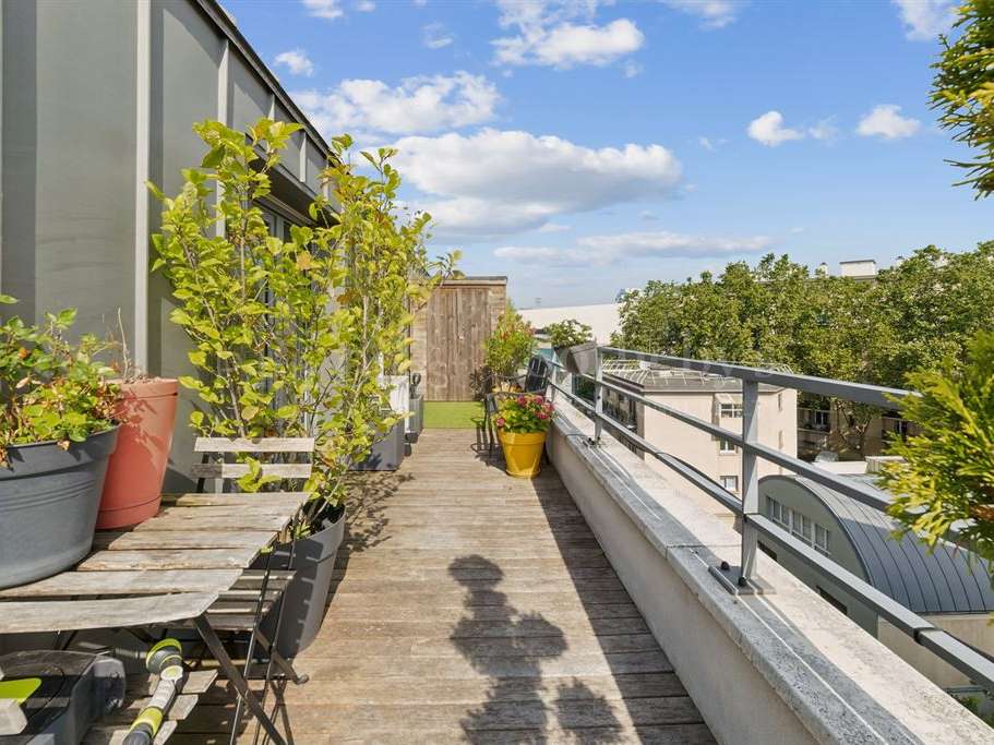 Apartment Issy-les-Moulineaux