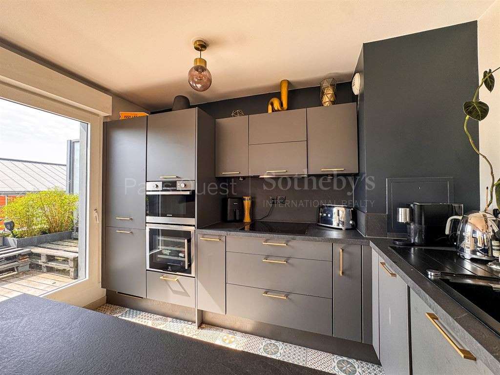 Apartment Issy-les-Moulineaux