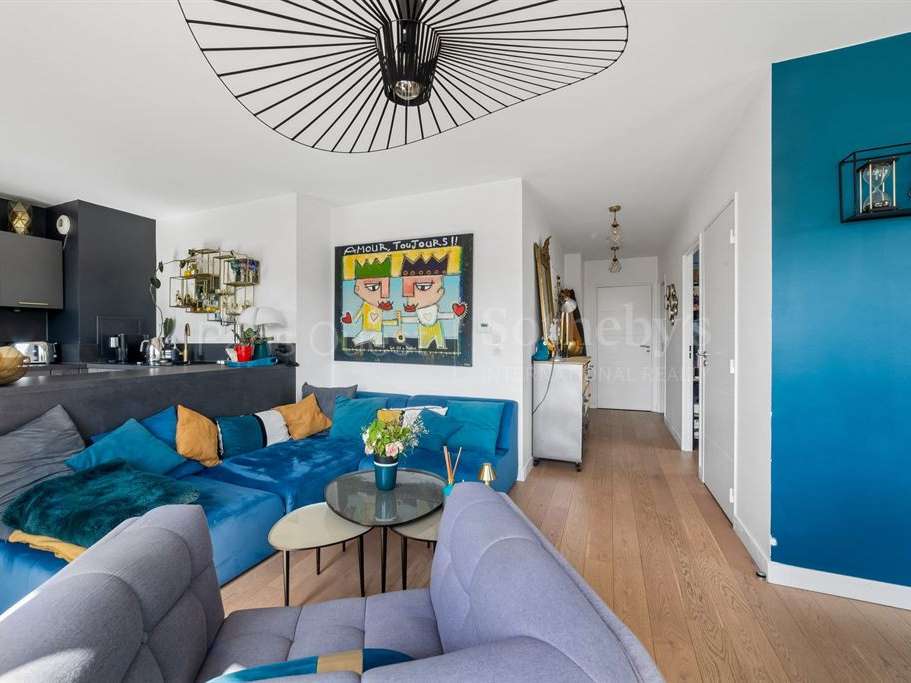 Apartment Issy-les-Moulineaux