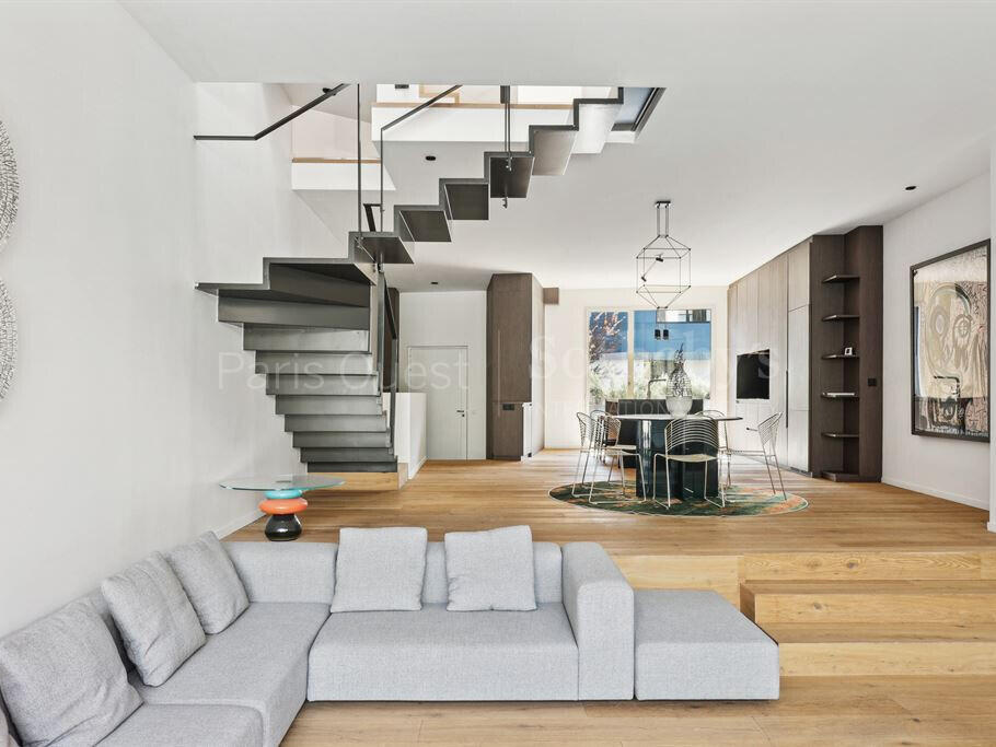 House Issy-les-Moulineaux