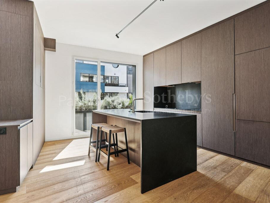 House Issy-les-Moulineaux
