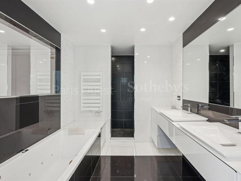 Maison Issy-les-Moulineaux - 5 chambres - 400m²