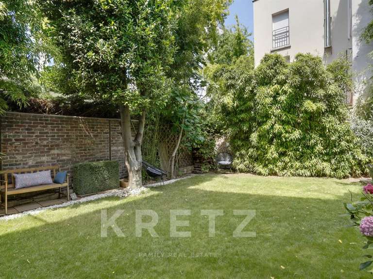 Maison Issy-les-Moulineaux - 4 chambres - 200m²