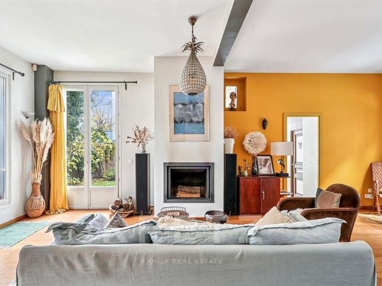 Maison Issy-les-Moulineaux - 4 chambres - 200m²