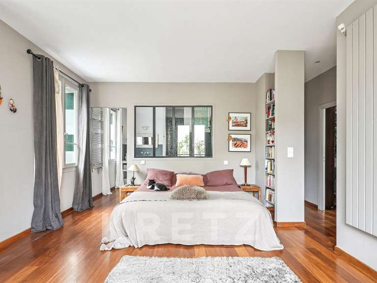 Maison Issy-les-Moulineaux - 4 chambres - 200m²