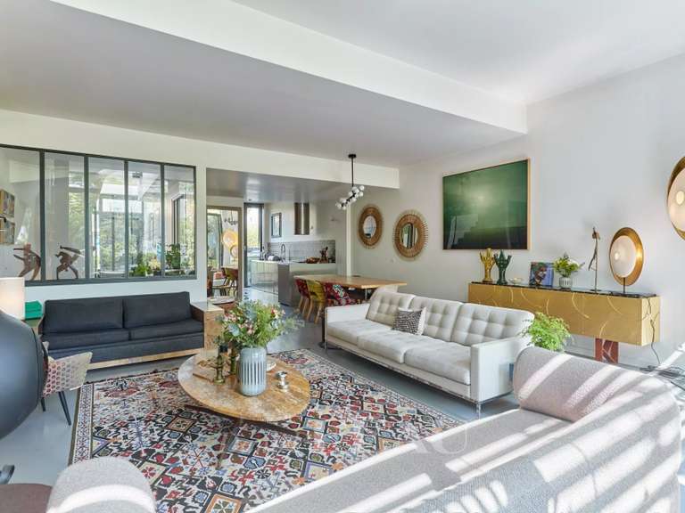 Maison Issy-les-Moulineaux - 5 chambres - 234m²