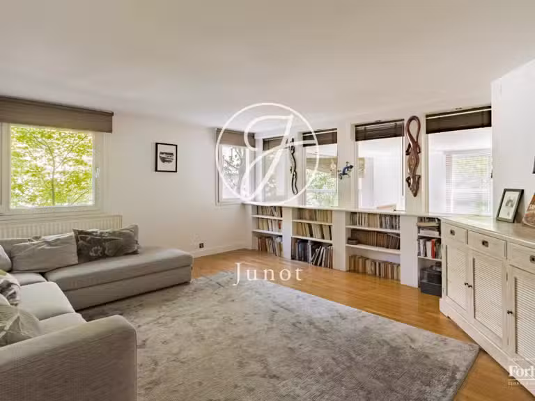 Maison Issy-les-Moulineaux - 5 chambres - 287m²