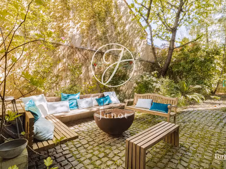 Maison Issy-les-Moulineaux - 5 chambres - 287m²