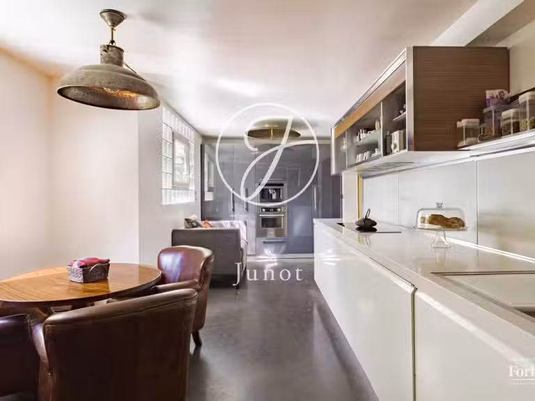 Maison Issy-les-Moulineaux - 5 chambres - 287m²