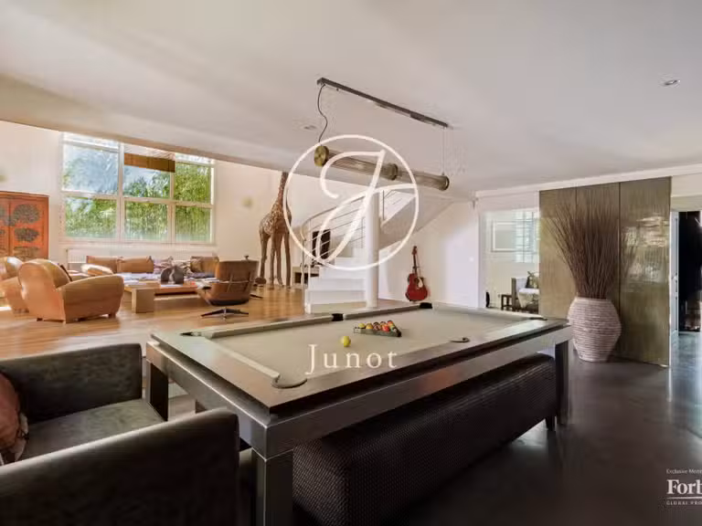 Maison Issy-les-Moulineaux - 5 chambres - 287m²