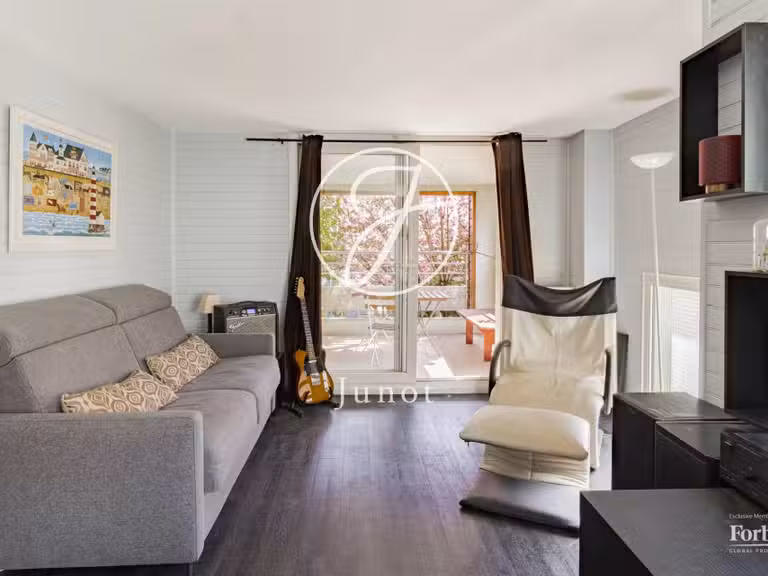 Maison Issy-les-Moulineaux - 5 chambres - 287m²