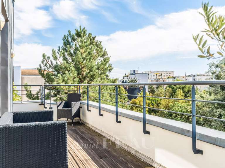 Maison Issy-les-Moulineaux - 6 chambres - 700m²