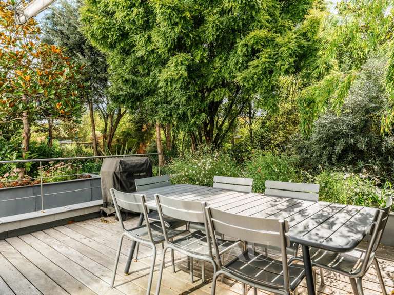 Maison Issy-les-Moulineaux - 6 chambres - 700m²