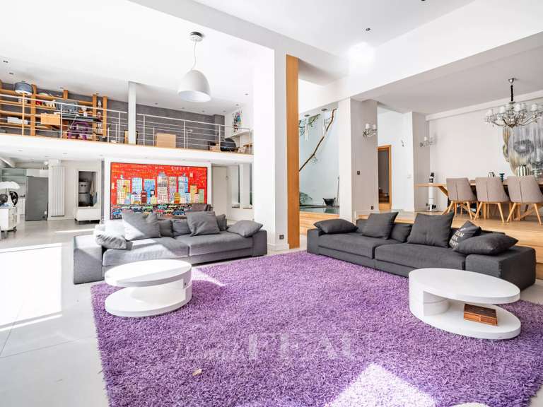Maison Issy-les-Moulineaux - 6 chambres - 700m²