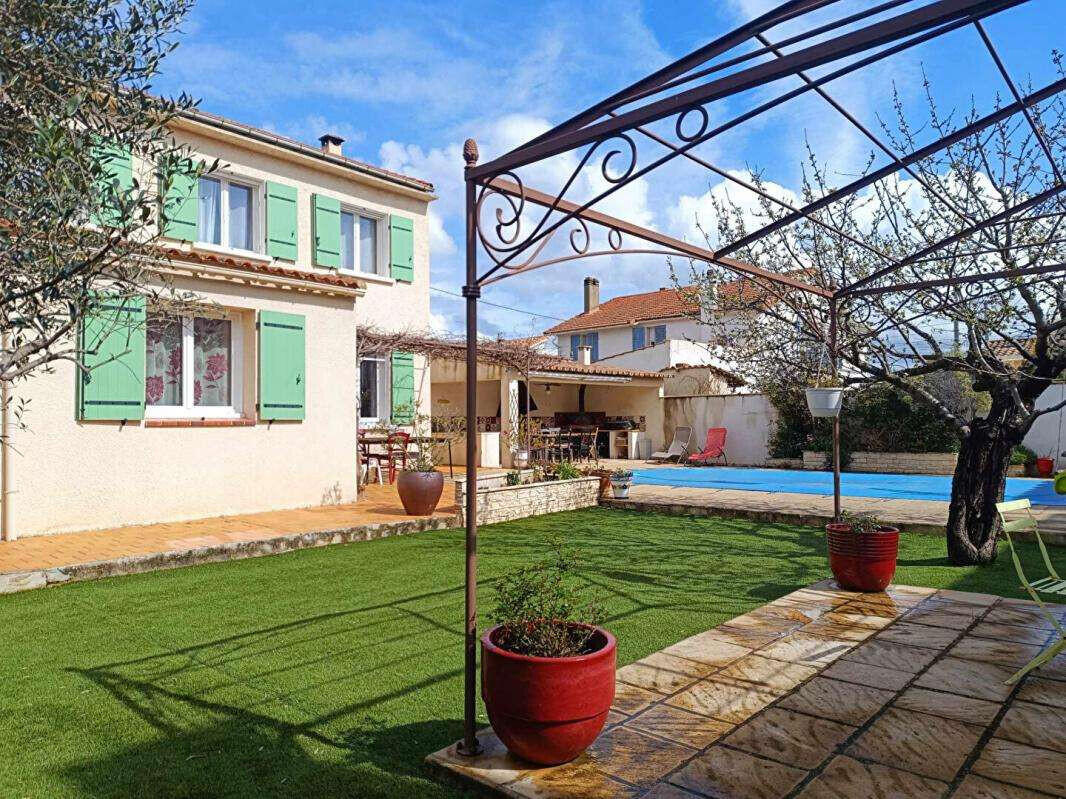 House Istres