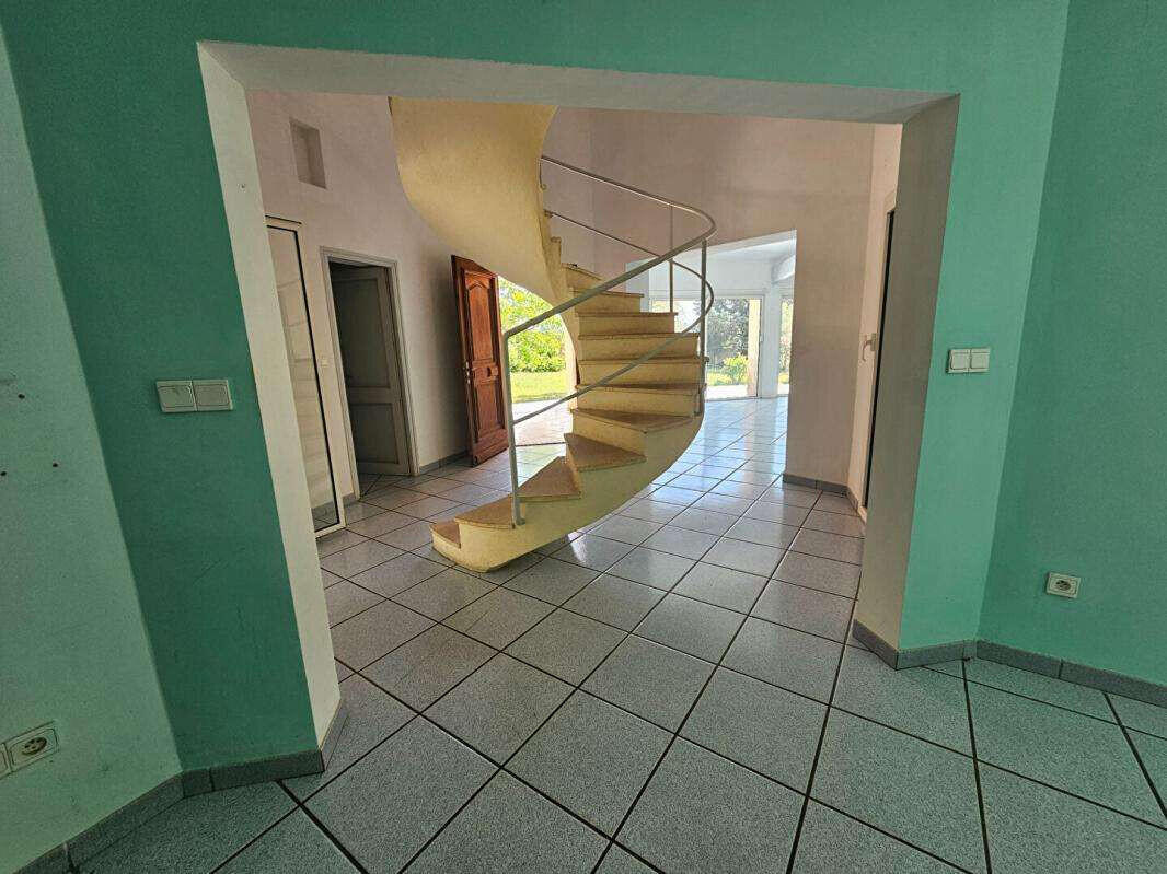 House Istres