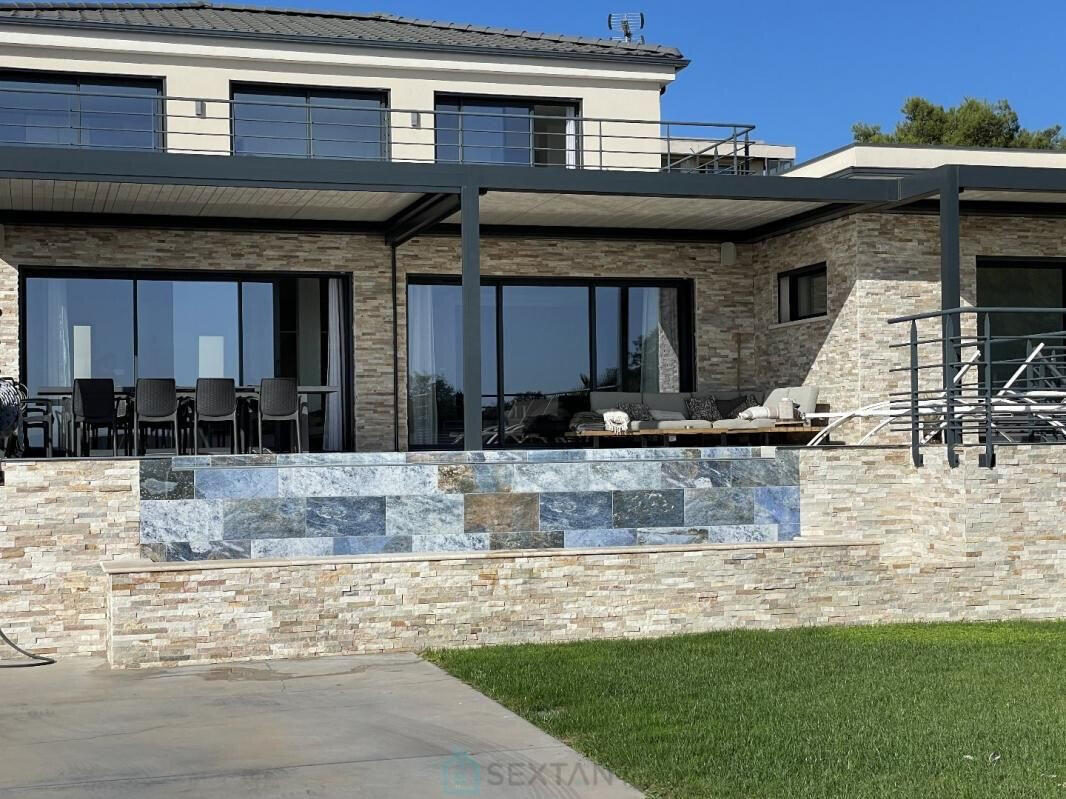 House Istres