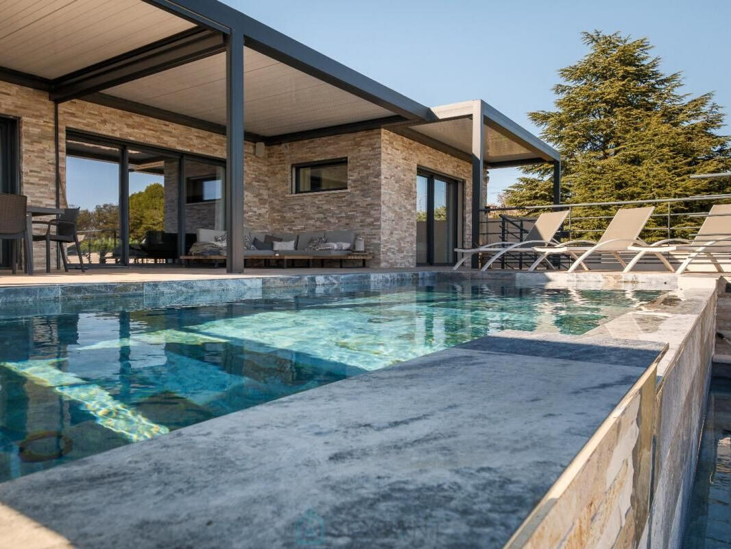 House Istres