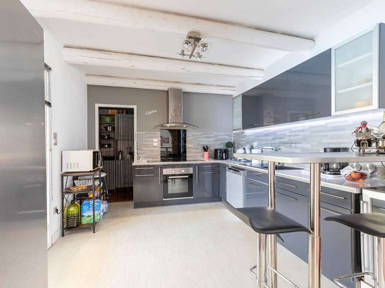 Maison Istres - 4 chambres - 161m²