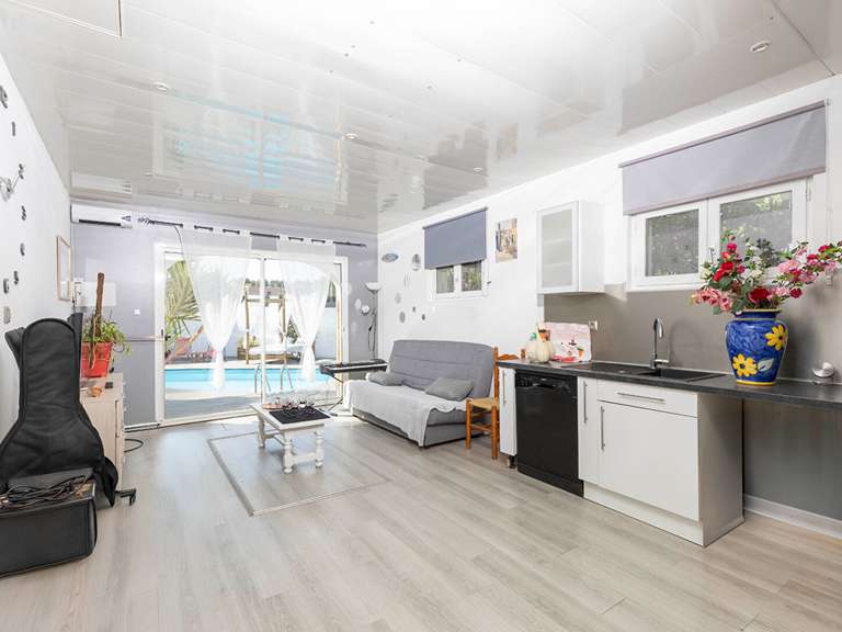 Maison Istres - 4 chambres - 161m²