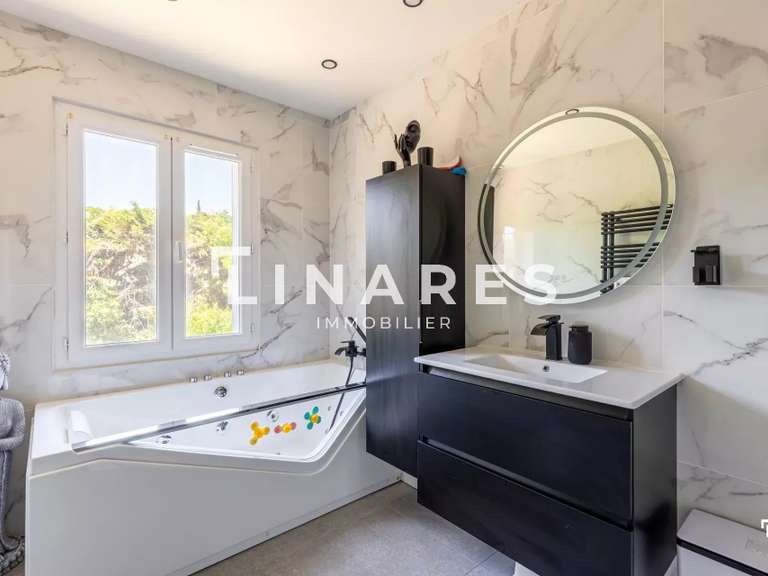 Villa Istres - 3 chambres - 170m²
