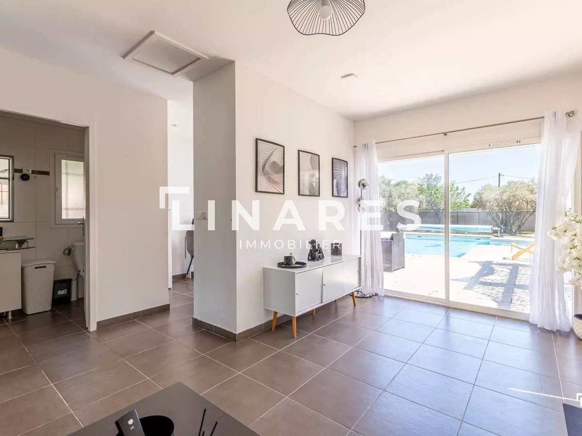 Villa Istres