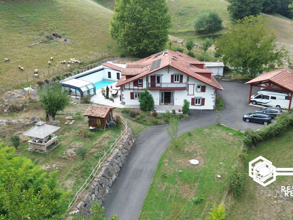 Maison Isturits