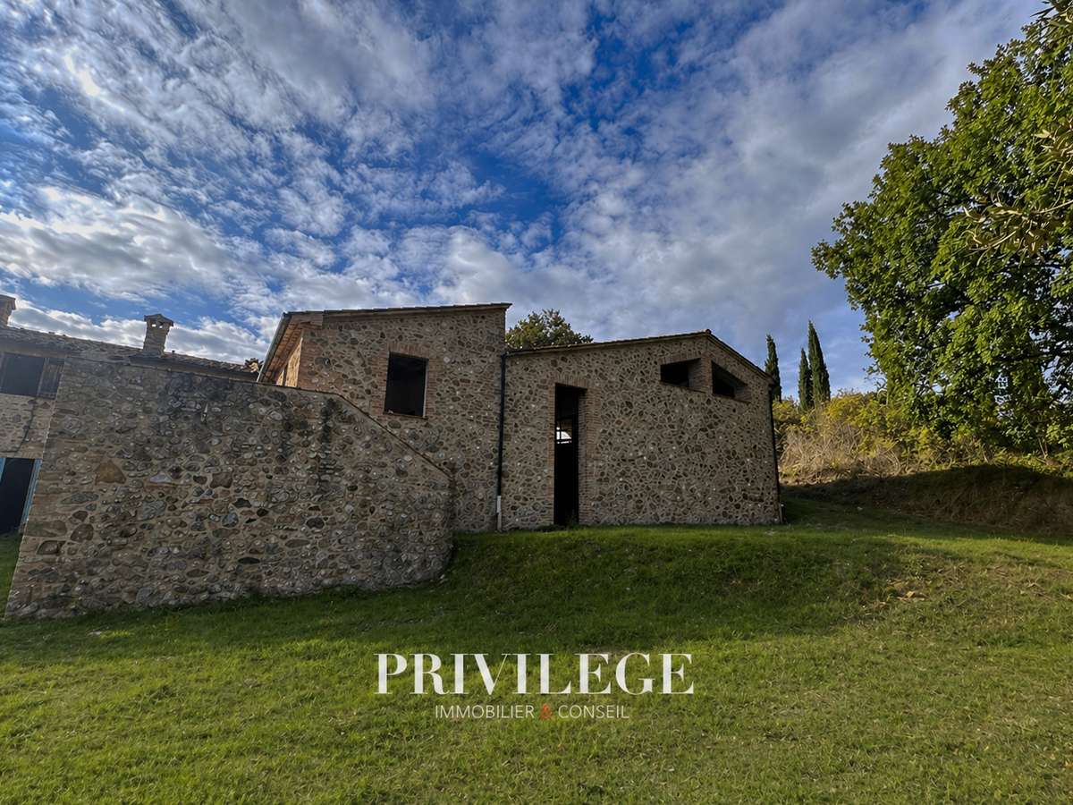 Maison Arezzo
