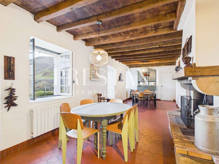 Maison Itxassou - 7 chambres - 250m²