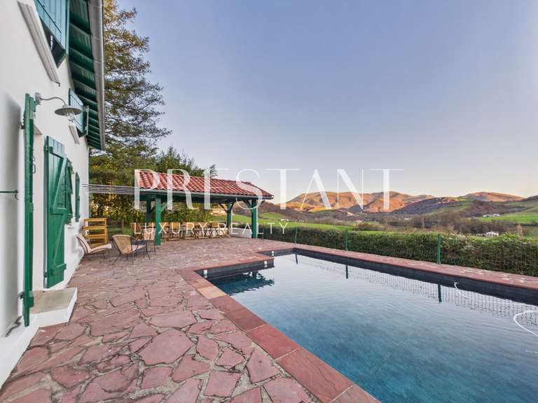 Maison Itxassou - 7 chambres - 250m²