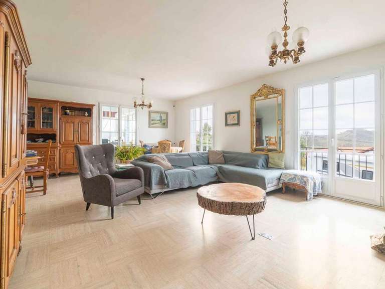 House Itxassou - 6 bedrooms - 265m²