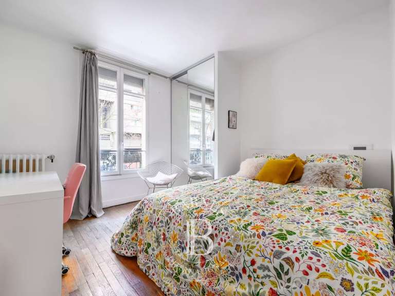 House Ivry-sur-Seine - 3 bedrooms - 185m²