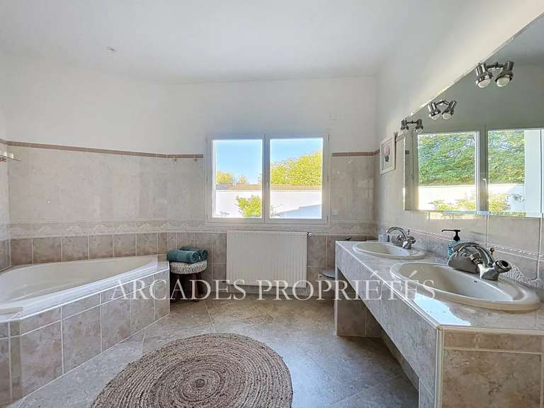 Maison Izon - 4 chambres - 228m²