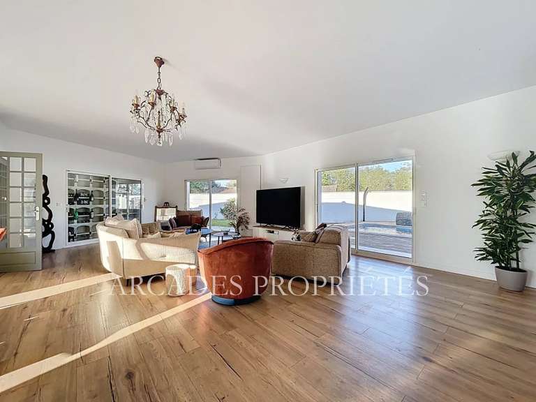 Maison Izon - 4 chambres - 228m²