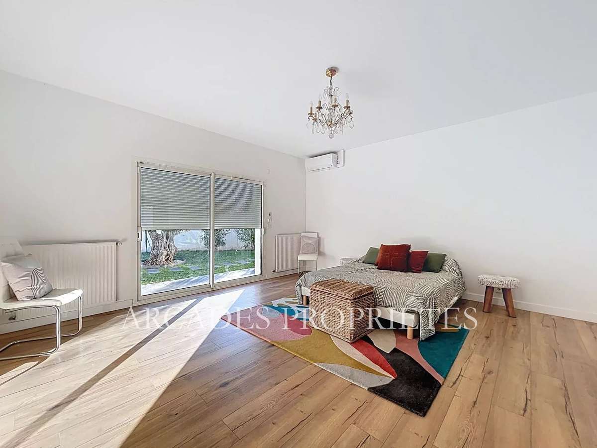 Maison Izon