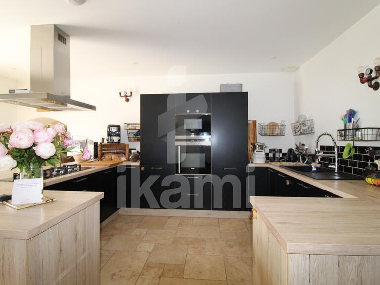 Maison Jaillans - 6 chambres - 279m²